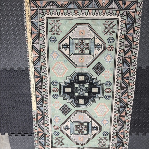 Area Rug - Picture 2 of 3